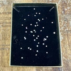 Lot of 45 small diamonds